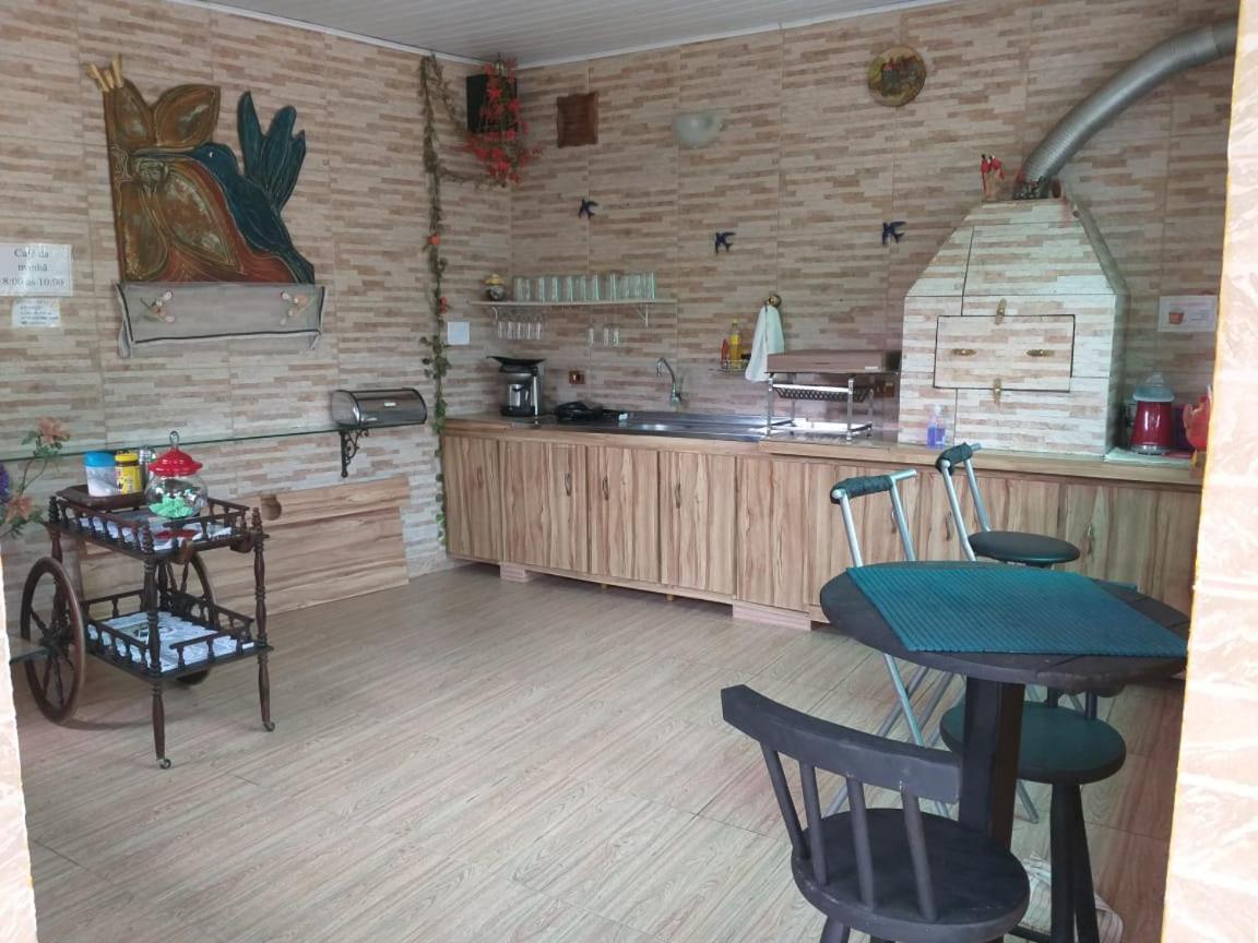 Pousada Familia Relaxe Na Serra Da Mantiqueira Santo Antônio do Pinhal Eksteriør bilde